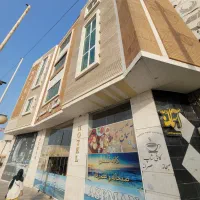 استخدام پیک موتوری برای کافهرستوران آسمان|استخدام خدمات فروشگاه و رستوران|قشم, |دیوار