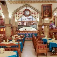 نیرو کار سالنکار پیک موتوری آشپز کافه رستوران سنتی