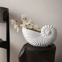 گلدان دکوری طرح صدف