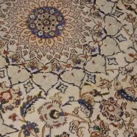 فرش دست باف ۹ متری