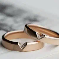 نیاز مند ضامن