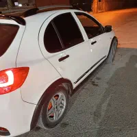 کوئیکRسفید مشکی|خودرو سواری و وانت|شیراز, فرگاز|دیوار