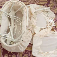 نوزاد|تخت و سرویس خواب|شیراز, شهرک بهار|دیوار