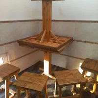 میز صندلی چوبی|کافیشاپ و رستوران|قم, قلعه کامکار|دیوار