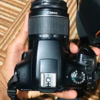 دوربین canon1300D