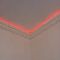 گچکاری و لکه گیری