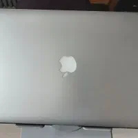 مک بوک ۲۰۱۵پرو