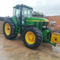 فروش یک دستگاه جاندیر7710 طلای نابUSa