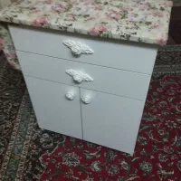 میز چرخ خیاطی|لوازم خیاطی و بافتنی|مشهد, کارمندان دوم|دیوار