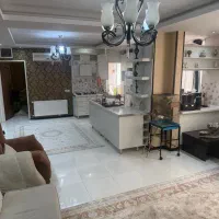 فروش فوری ۹۷ متر، دو طرف نورگیر، آسانسور و انباری