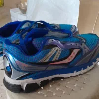 کتانی سایز ۴۴ و ۲۸ سانت