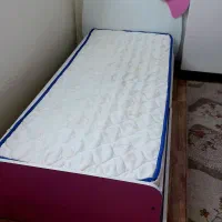 سرویس خواب نوجوان تمیز|تخت و سرویس خواب|شاهینشهر, خانه کارگر|دیوار