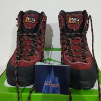 کفش کوهسار مدل دنا،نو و استفاده نشده