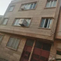 یک واحد منزل‌ مسکونی واقع دراول نایسر