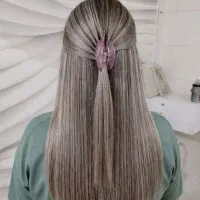 خدمات رنگ و لایت پاکسازی پوست