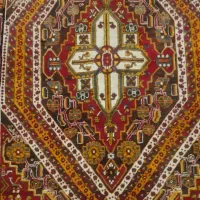 یک تخته فرش دستباف