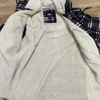 اور کت نو نو|لباس|شهریار, اسد‌آباد|دیوار