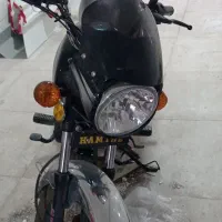 موتورسیکلت همتاز ۲۰۰