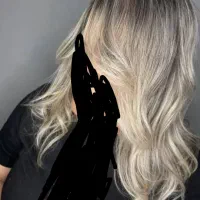 آموزش رنگ شینیون میکاپ کراتین ناخن مژه تتو فیبروز