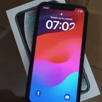 ایفون  xs