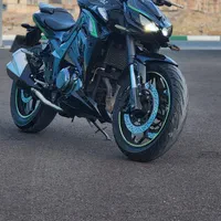 z1000
