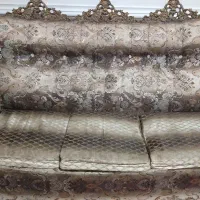 مبل سلطنتی