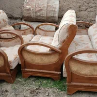 مبل دست دوم تمام چوب گردو بسیار مقاوم