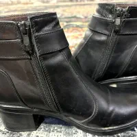 نیم بوت پاشنه دار|کیف، کفش، کمربند|دوگنبدان, |دیوار