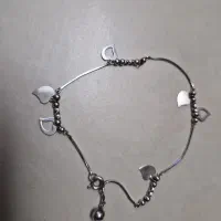 گردنبند و پابند
