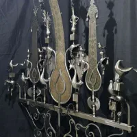 علامت ۳ تیغ