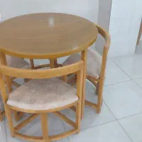 غذا خوری کم جا