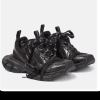 کتونی بالنسیگا