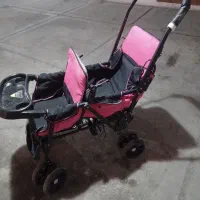 کالسکه دوقلو