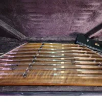 سنتور سالاری|سازهای سنتی|بناب, |دیوار