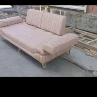 مبل  گلیداخ