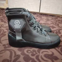 نیم بوت|کیف، کفش، کمربند|بروجرد, |دیوار