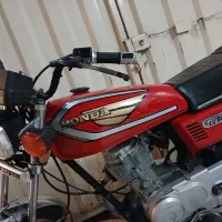 موتورسیکلت هندا۱۲۵مدل۸۸ مدارک دار