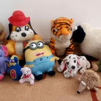 عروسک و پرده