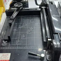 دستگاه فنری و منگنه