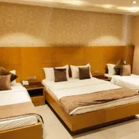 کربلا خدمات فول اتوبوس vip حرکت۱۰و۲۰ مهر ظرفیت۵