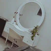 آینه و کنسول