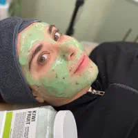 اموزش پاکسازی پوست بهترین فرصت برای درامد شب عید