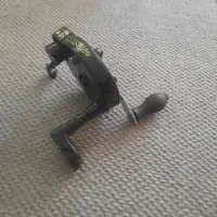 دسته چرخ خیاطی سالم در حد نو