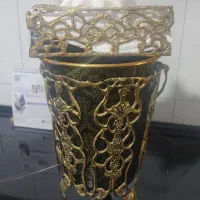 سطل اشغالی و دستمال کاغذی