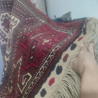 قالی دستباف فروشی قدیمی با قیمت خیلی مناسب