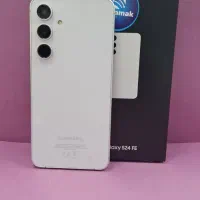 گوشی سامسونگS24 fe درحدآک 256/8 با وسایل و مالکیت