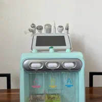 فروش فوری دستگاه و محصولات فیشال|آرایشگاه و سالن‌های زیبایی|اردبیل, |دیوار