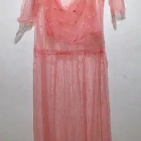 تعدادی لباس ومانتووشلوار