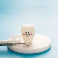 دستیار دندان پزشک
