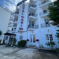 استخدام خدمات و کارگر ساده هتل